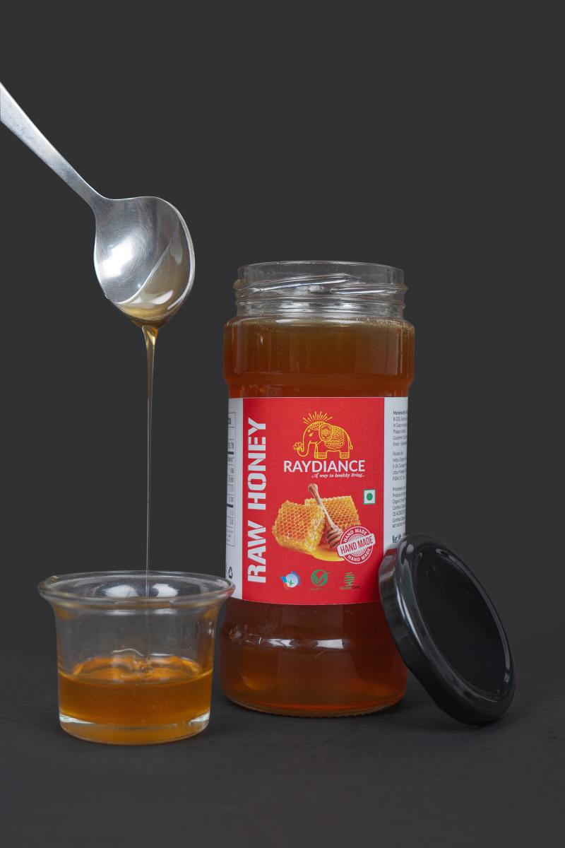 🌿 Pure, natural aur healthy choice har kitchen ke liye! Roz ke use ke liye trusted quality aur authentic taste.