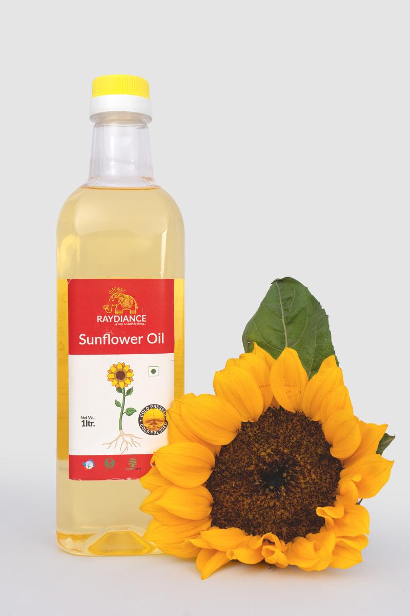 🌿 Pure, natural aur healthy choice har kitchen ke liye! Roz ke use ke liye trusted quality aur authentic taste.